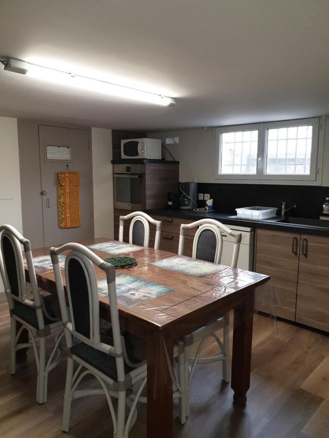 T1 Dans Maison Au Calme Réalmont Eksteriør billede